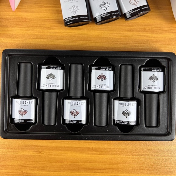 Gel Nail Polish Gift Set with Cuticle Oil, Base, Matte, and Shiny Top Coat - Picture 9 of 10